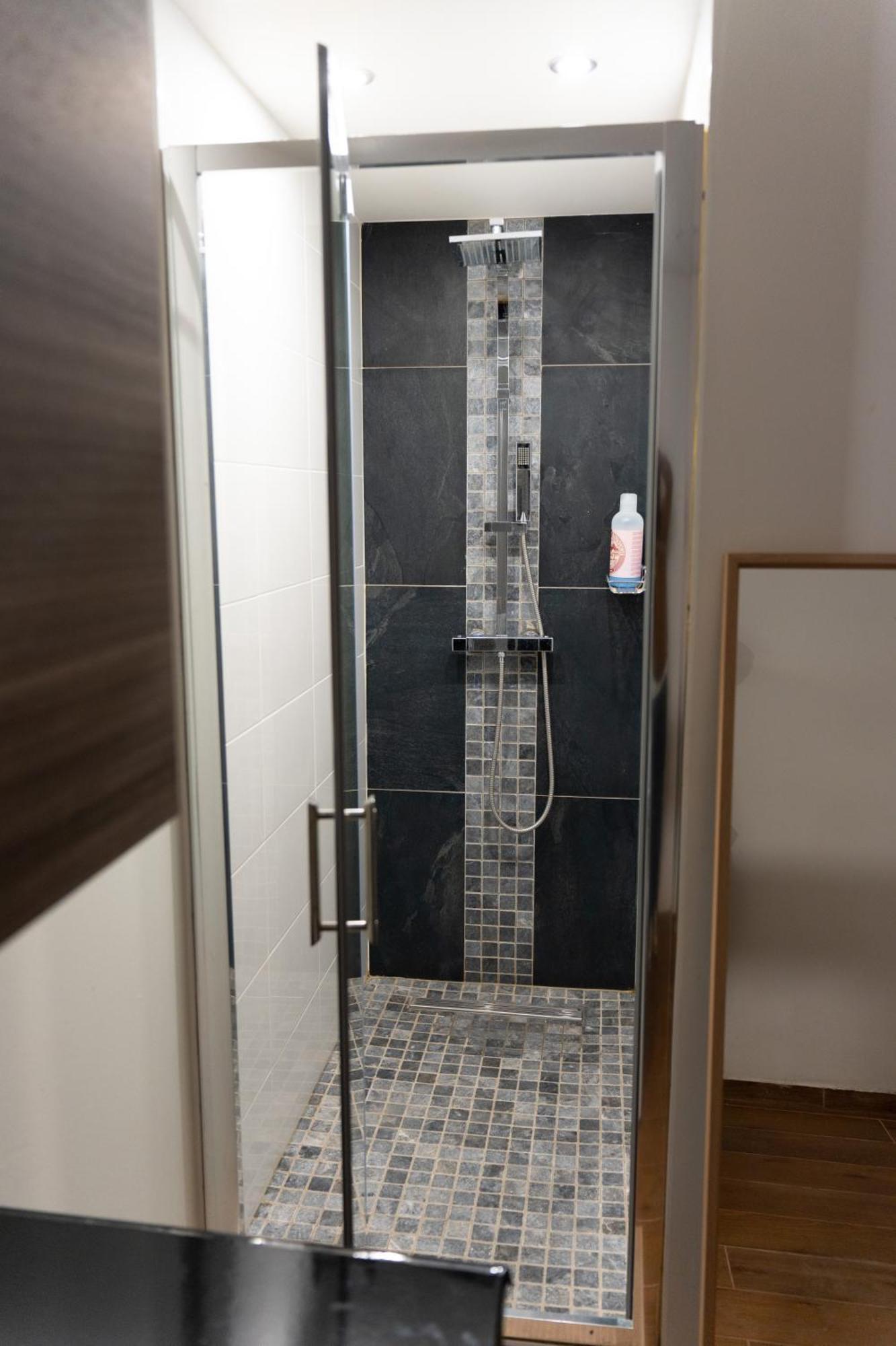Hotel do amor Bolingo *